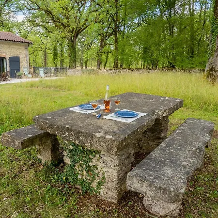 La Grange - A Peaceful Place In The Forest Apartament