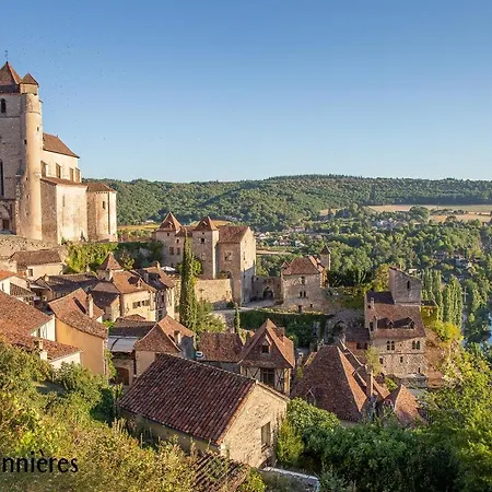 La Grange - A Peaceful Place In The Forest Daire *