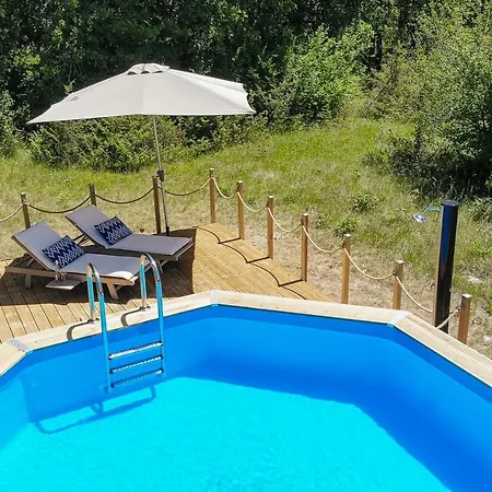 Apartament La Grange - A Peaceful Place In The Forest *