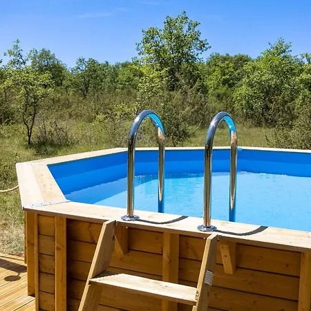 La Grange - A Peaceful Place In The Forest Apartament *